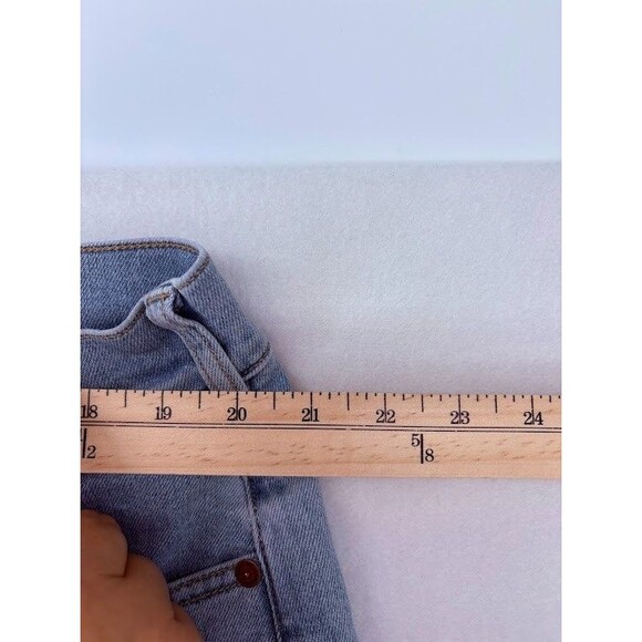 Lands' End Womens Size 20W Light Wash Denim Wide Leg Cropped Jeans - Picture 3 of 8